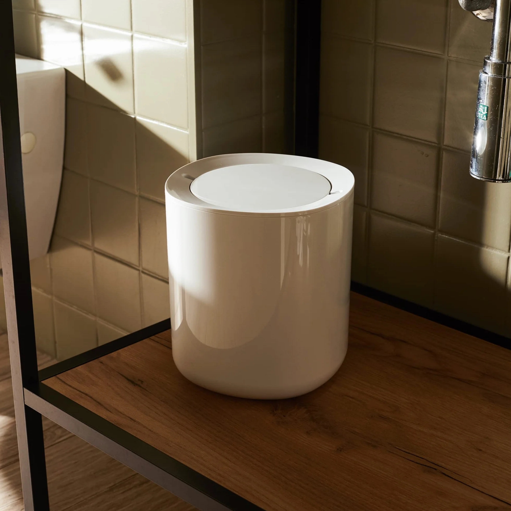 Alessi Birillo | PL10 W - designerski kosz na śmieci łazienkowe, biały